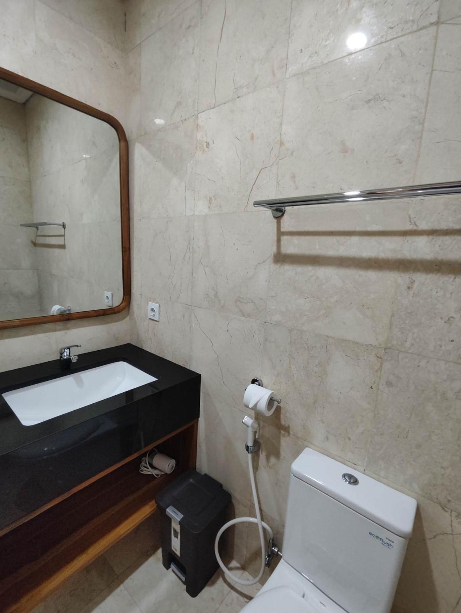 Lovecho 3* Canggu (Bali)